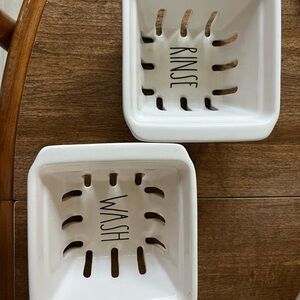 Rae Dunn fruit wash and rinse